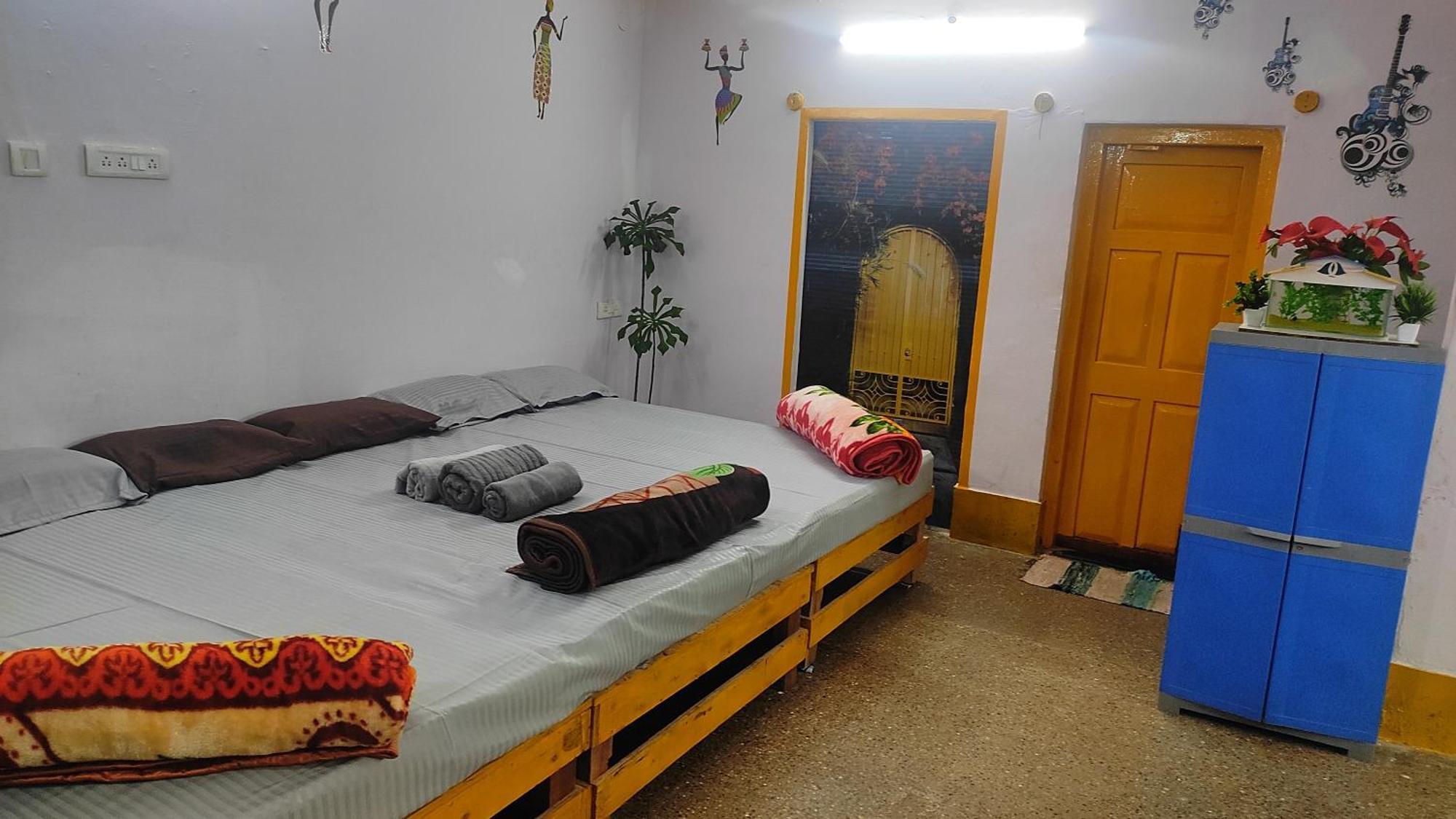 Adh Amilia Gardens Hotel Narasimharaja Puram Eksteriør billede
