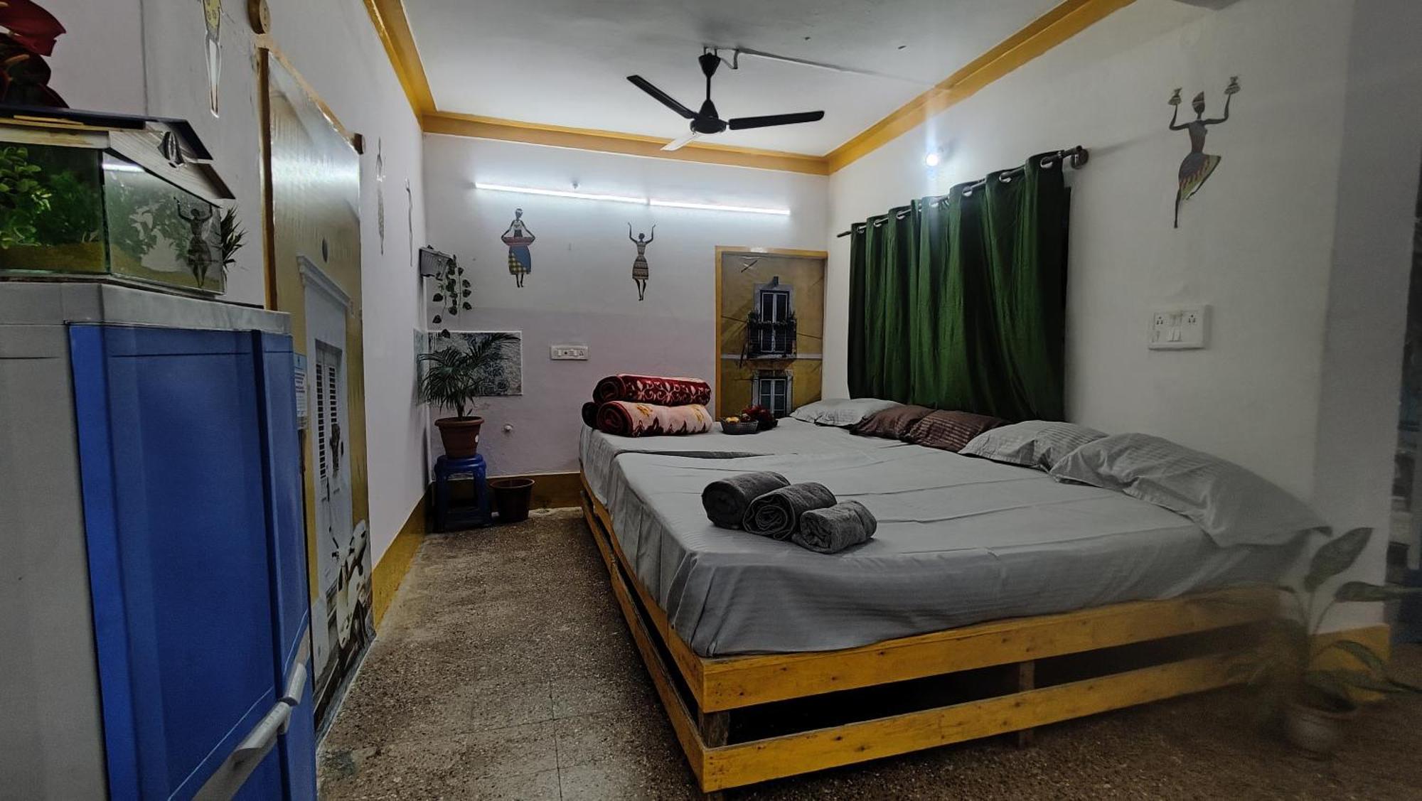 Adh Amilia Gardens Hotel Narasimharaja Puram Eksteriør billede