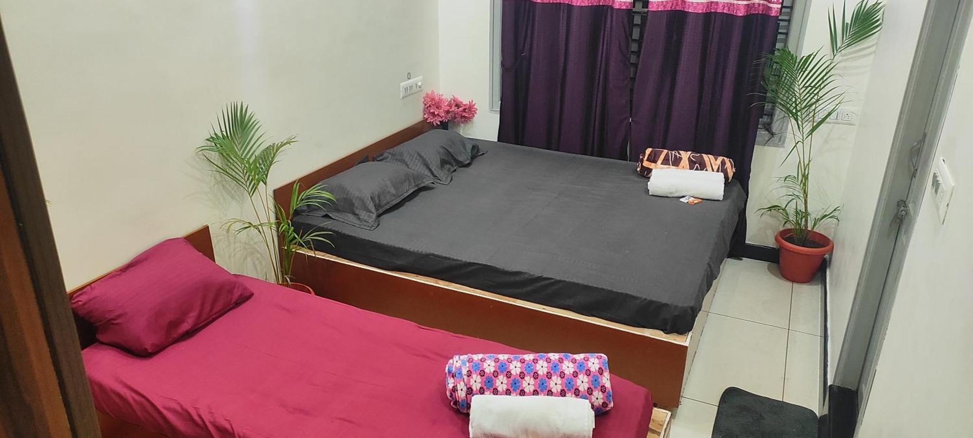 Adh Amilia Gardens Hotel Narasimharaja Puram Eksteriør billede